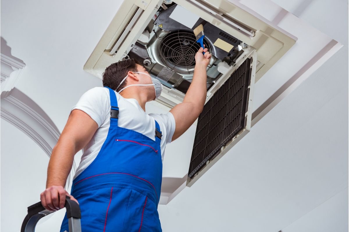 commercial HVAC preventive maintenance services